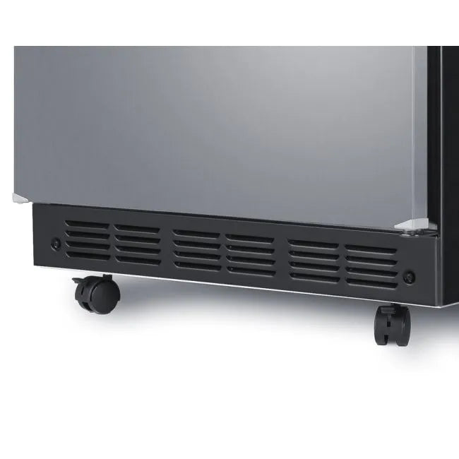 SUMMIT 24" Wide Beer Kegerator (Panel Not Included) (SBC7BRSIF)