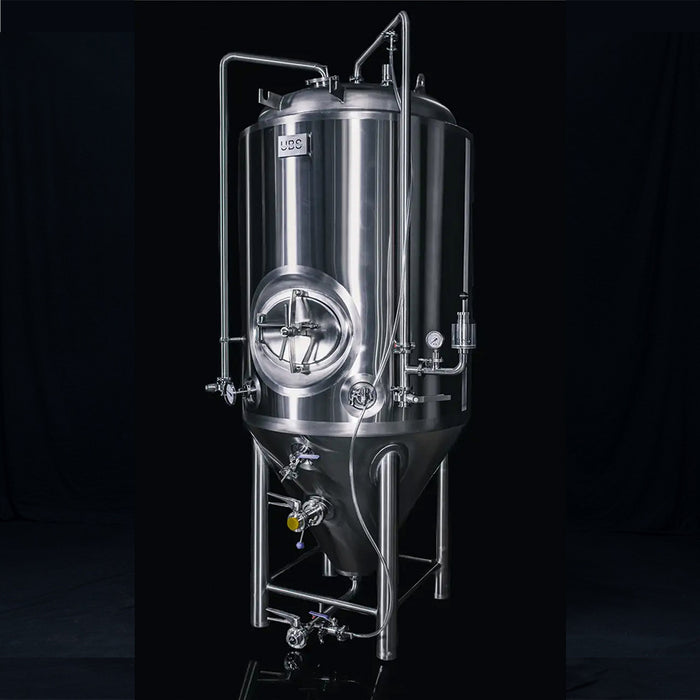 UBS | 7 BBL Standard Jacketed Unitank Conical Fermenter    - Toronto Brewing