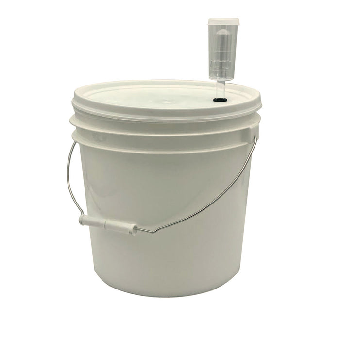 2 Gallon Food Grade Fermenting Bucket with Grommeted Lid and 3-Piece A —  Toronto Brewing