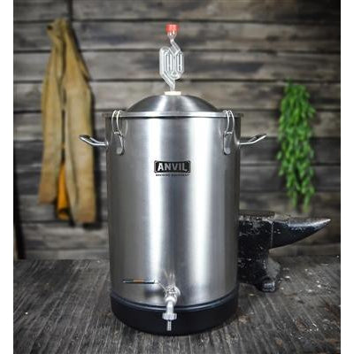 Anvil Brewing | Brew Bucket Stainless Steel Fermenter (7.5 Gallons)    - Toronto Brewing