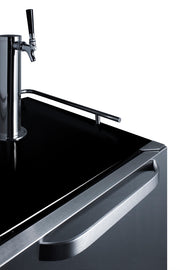 Summit | 6.04 cu. ft. Single Tap Built-In Outdoor Commercial Wine Kegerator (SBC696OSWKD)    - Toronto Brewing