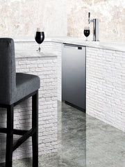 Summit | 6.04 cu. ft. Single Tap Built-In Outdoor Commercial Kegerator (SBC696OS)    - Toronto Brewing